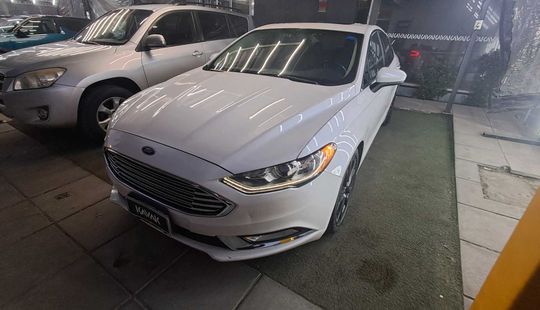 Ford • Fusion