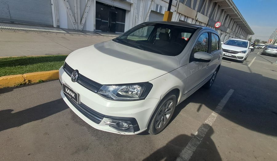 Volkswagen Gol 1.6 TRENDLINE Hatchback 2017