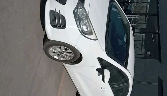 Kia • RIO 5