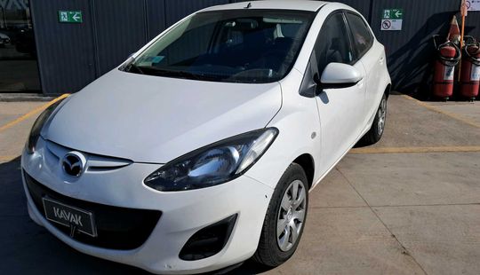 Mazda • Mazda 2