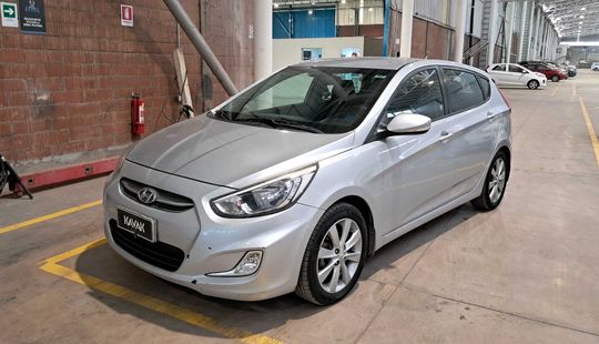 Hyundai • Accent