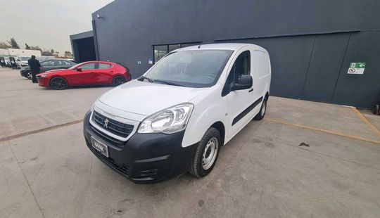 Peugeot • Partner