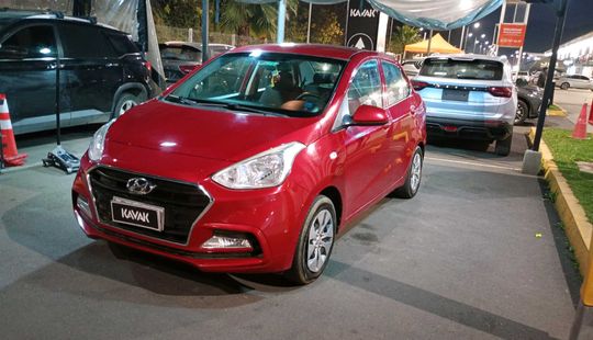 Hyundai • Grand i10
