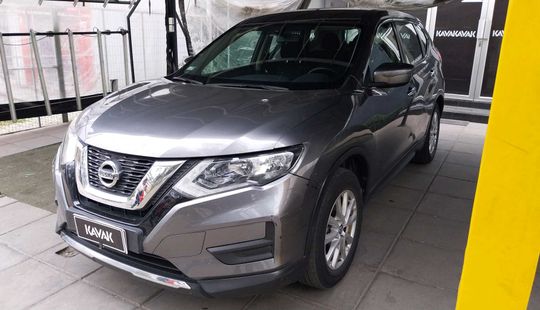 Nissan • X-Trail