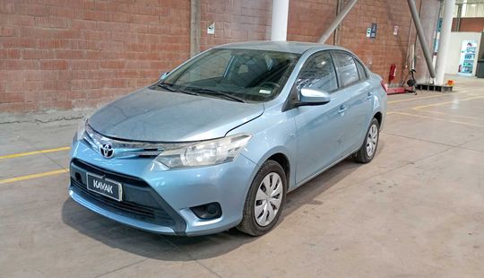 Toyota • Yaris