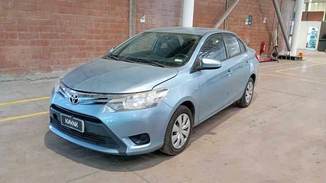 Toyota • Yaris