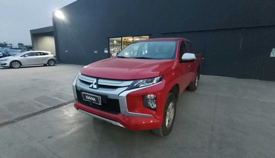 Mitsubishi • L200