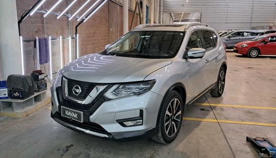 Nissan • X-Trail