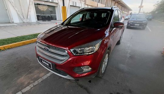 Ford • Escape