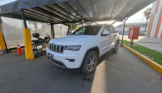 Jeep • Grand Cherokee