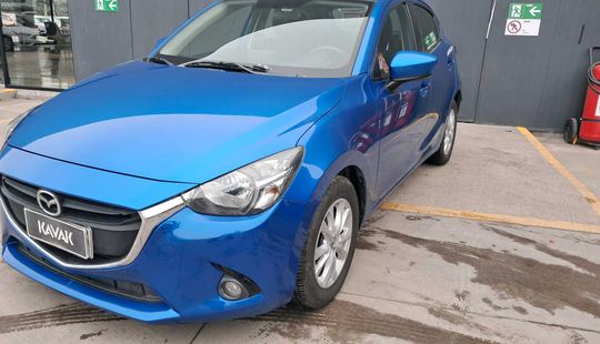 Mazda • Mazda 2