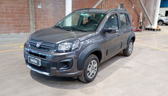 Fiat • Uno