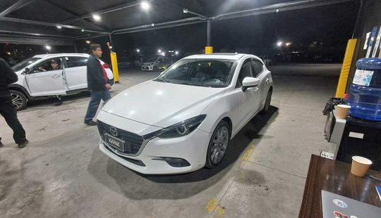 Mazda • Mazda 3