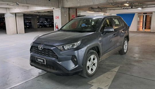 Toyota • RAV4
