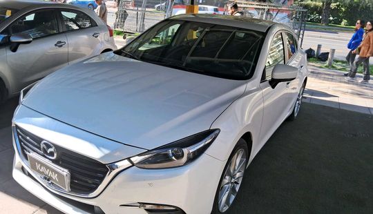Mazda • Mazda 3