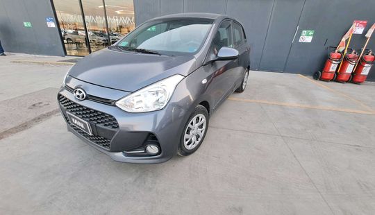 Hyundai • Grand i10
