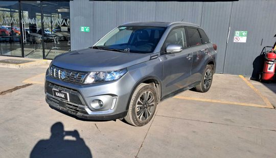 Suzuki • Vitara