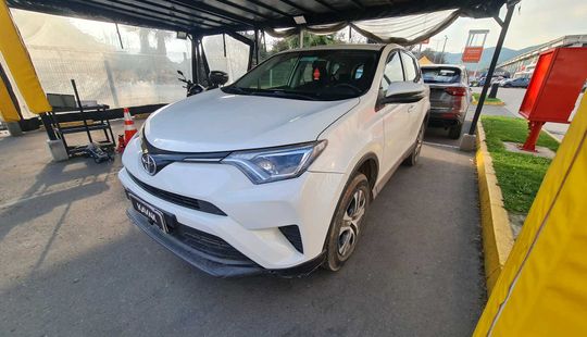 Toyota • RAV4