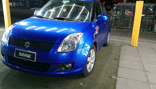 Suzuki • Swift