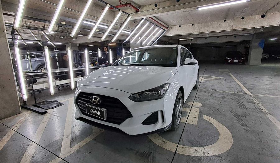 Hyundai Veloster 2.0 JS VALUE Hatchback 2019