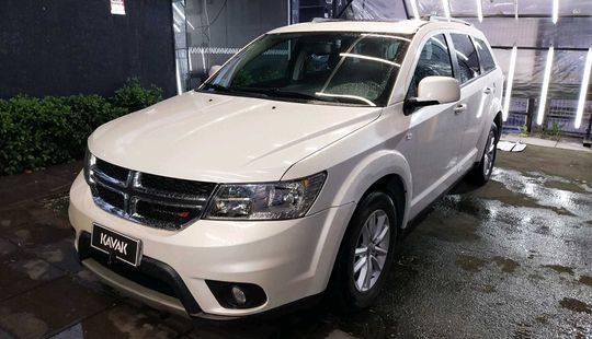 Dodge • Journey