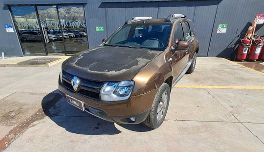 Renault • Duster