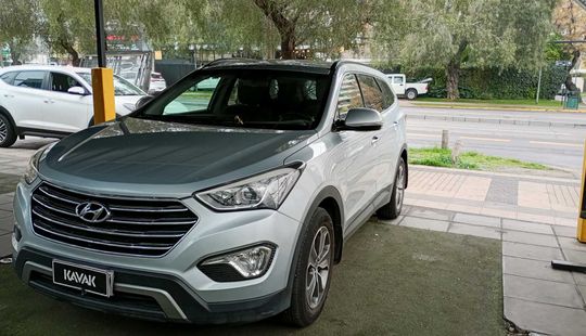 Hyundai • Grand Santa Fé