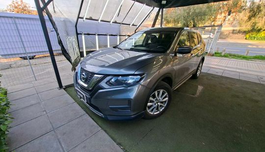 Nissan • X-Trail