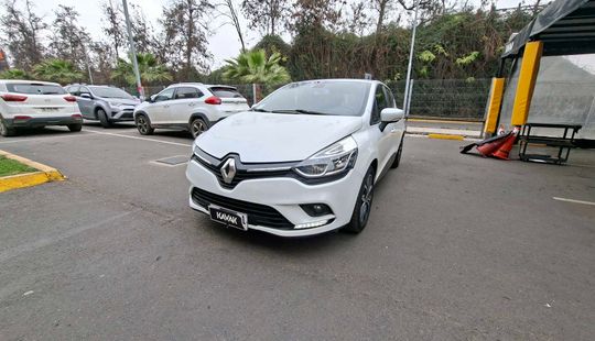 Renault • Clio