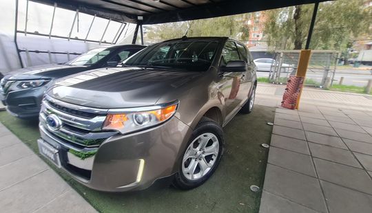 Ford • Edge