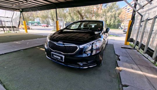 Kia • CERATO 5