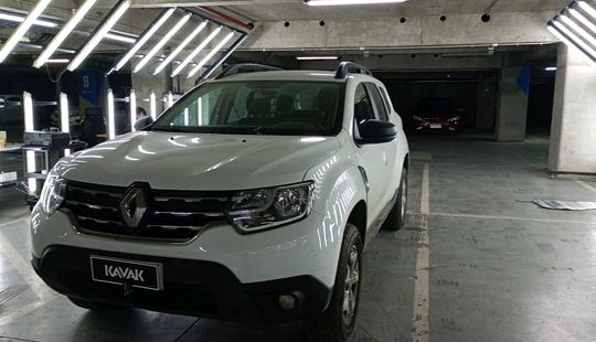 Renault • Duster