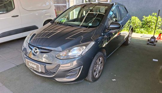 Mazda • Mazda 2