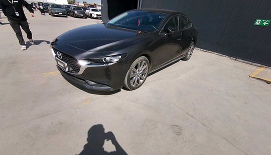 Mazda • Mazda 3