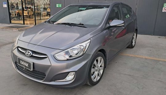 Hyundai • Accent