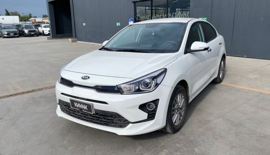 Kia • RIO 4