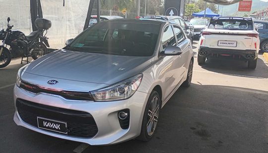 Kia • RIO 5