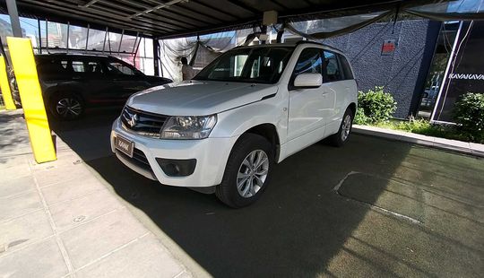 Suzuki • GrandNomade