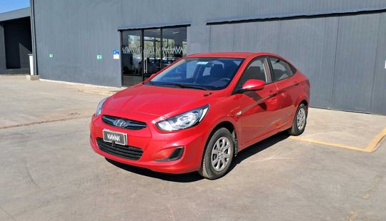 Hyundai • Accent
