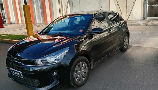 Kia • RIO 5