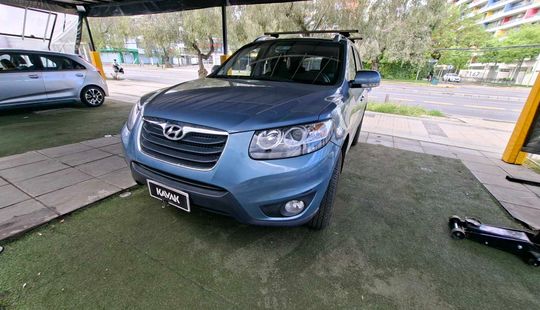 Hyundai • Santa Fe