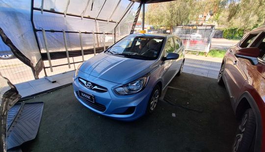 Hyundai • Accent