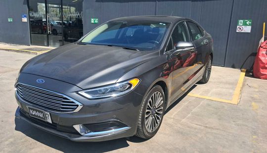 Ford • Fusion