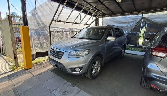 Hyundai • Santa Fe