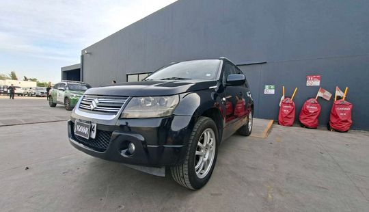 Suzuki • GrandNomade