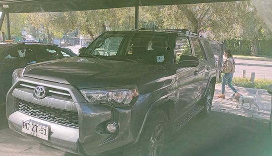Toyota • 4Runner