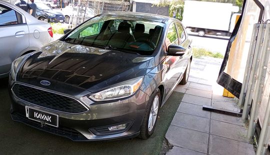 Ford • Focus