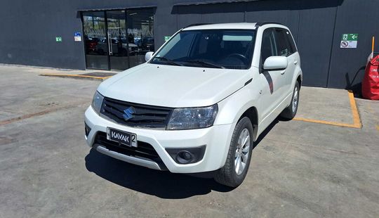 Suzuki • GrandNomade