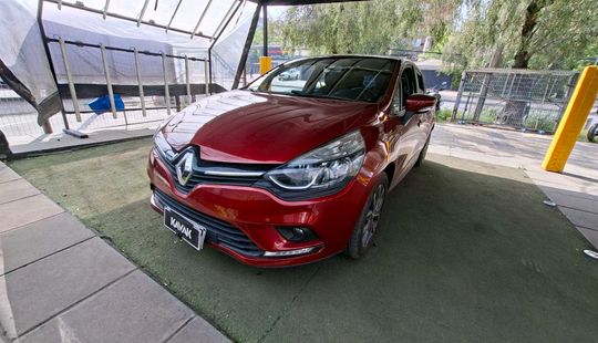 Renault • Clio