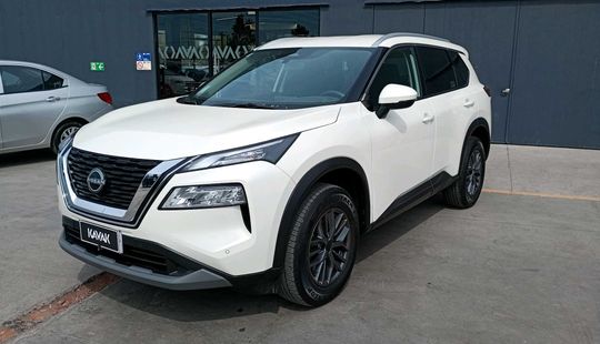 Nissan • X-Trail